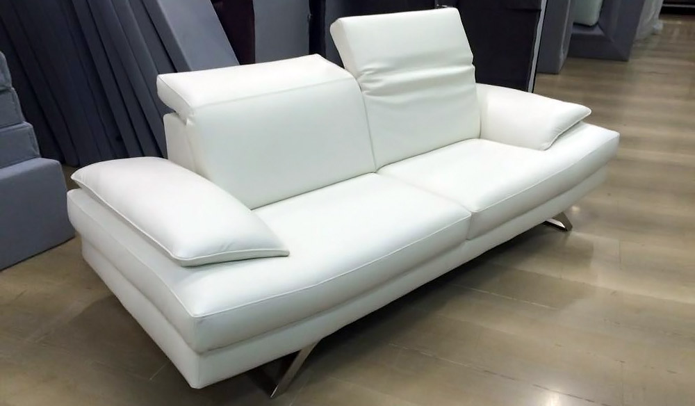 Fig.1 3-Sitzer Ledersofa Modell Astra