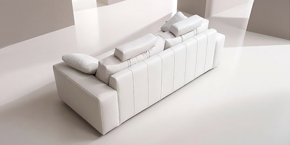 Fig.3 Ledersofa Nobel: Rückansicht